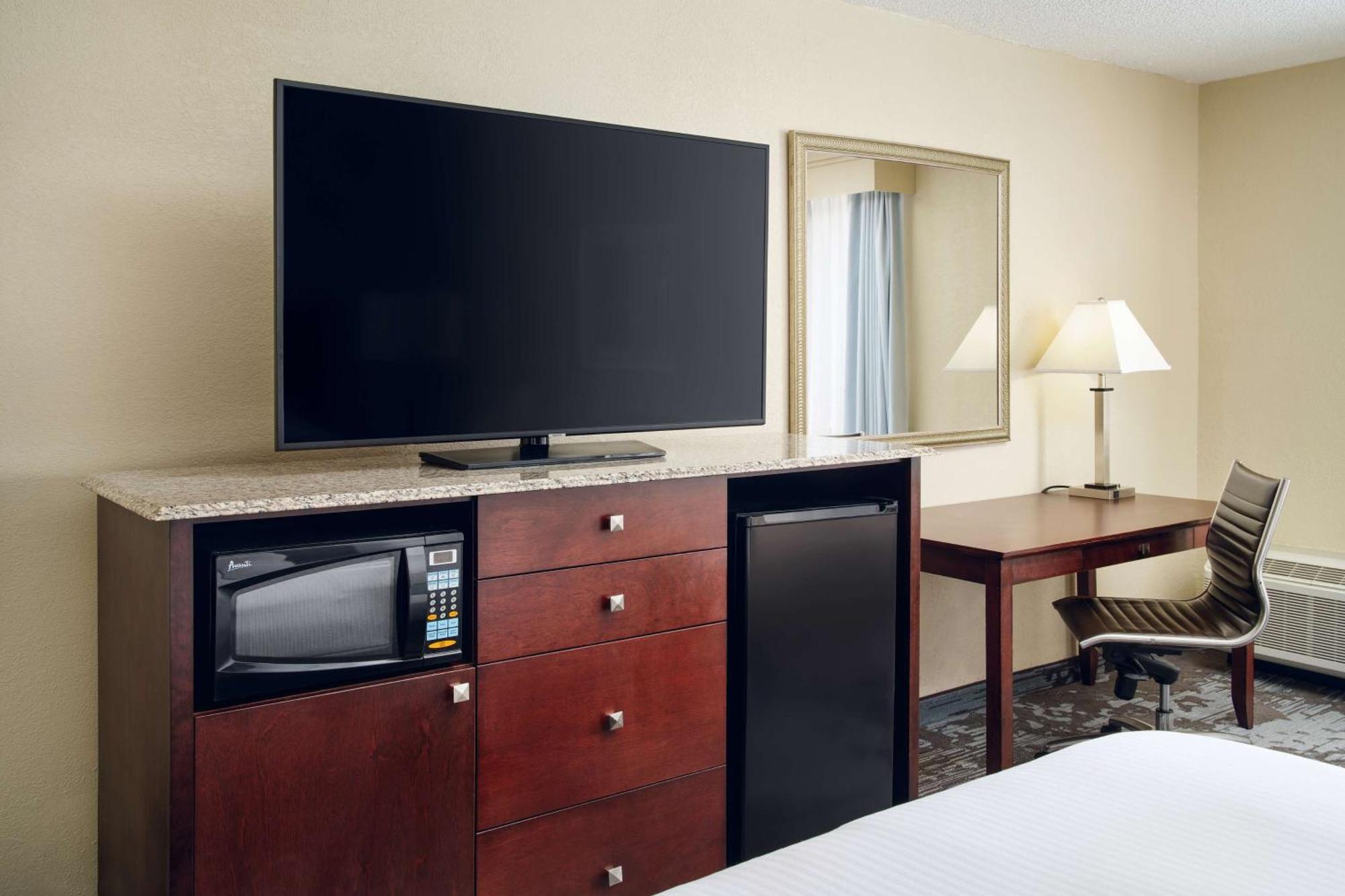 Doubletree By Hilton Rocky Mount Otel Dış mekan fotoğraf