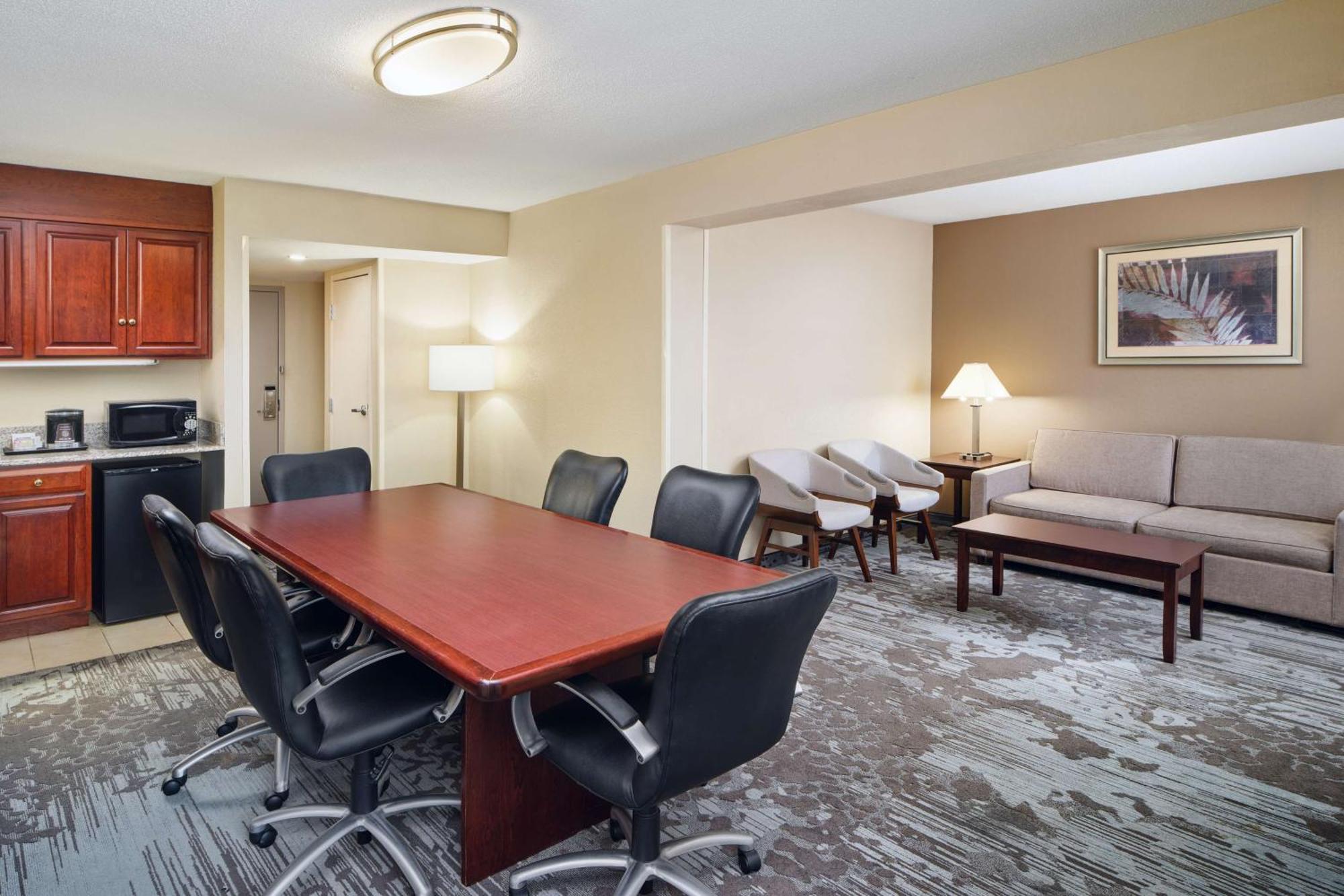 Doubletree By Hilton Rocky Mount Otel Dış mekan fotoğraf